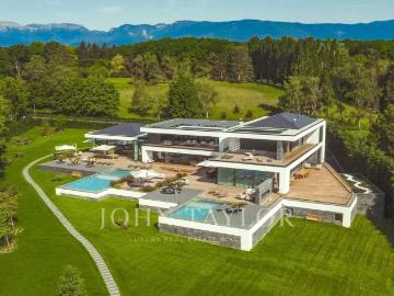 Luxuriöses Haus zu verkaufen in Mies, Schweiz
