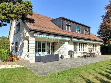 Luxuriöses Haus zu verkaufen in Le Mont sur Lausanne,...
