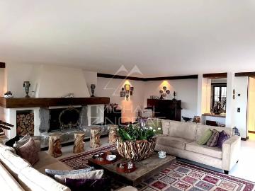Luxuriöses Chalet mit 600 m2 zu vermieten Gstaad, Bern