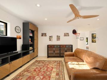 Luxury acreage living in a gated community