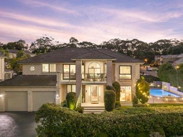 LUXURY ENTERTAINER WITH STUNNING BUSHLAND AND WATER VIEWS