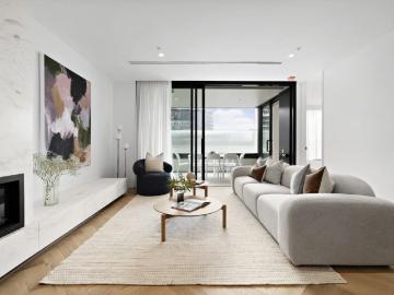 Luxury Living at La Storia