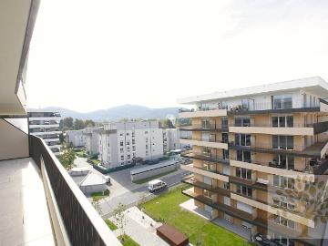 Luxeriöse Neubauwohnung mit Erstbezug in Seenähe zu...