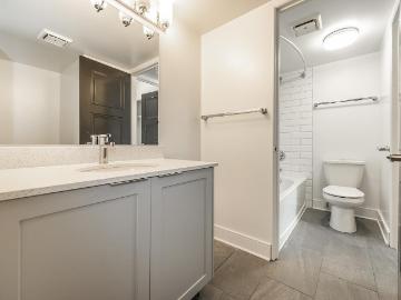 Macaulay East Apartments 1 Bedroom Apartment for Rent at...