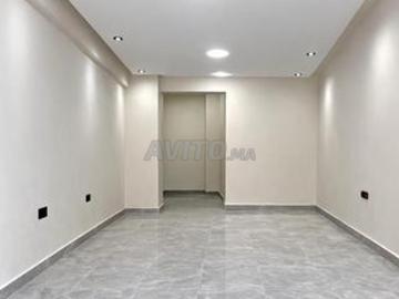 Magasin en Location Dépôt Roches Noires
