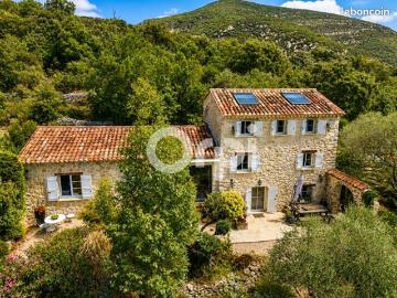 Maison 3 pièces 115 m²