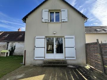 Maison 3 pièces Buzançais 102.50m² 665€ à louer