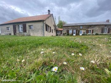 Maison 10 pièces 274 m²