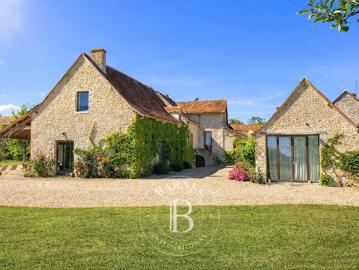 Maison avec jardin et terrasse