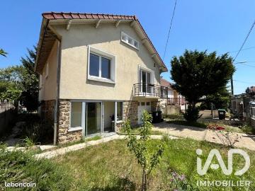 Maison 7 pièces 138 m²