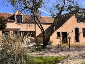 Maison 7 pièces 226 m²
