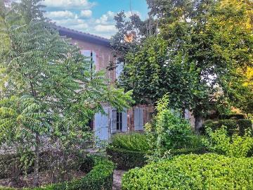 Maison 7 pièces 250 m²