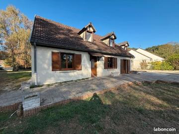 Maison 4 pièces 165 m²