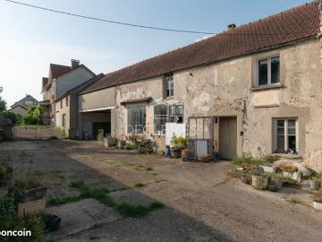 Maison 4 pièces 184 m²