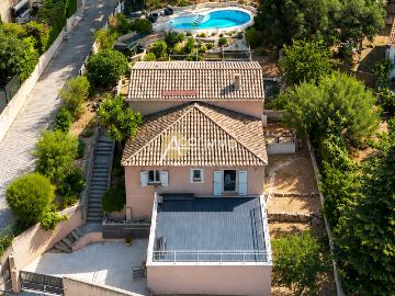 Maison 4 pièces 97 m²