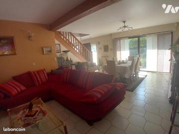 Maison 6 pièces 121 m²