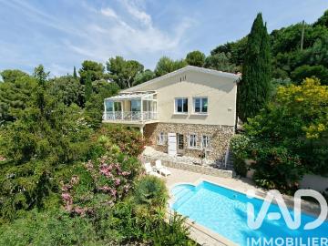 Maison 6 pièces 145 m²
