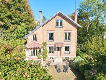 Maison 6 pièces 150 m²