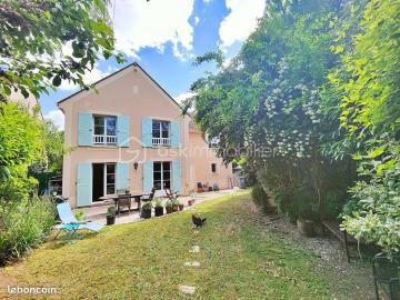Maison 6 pièces 150 m²