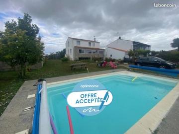 Maison 8 pièces 180 m²