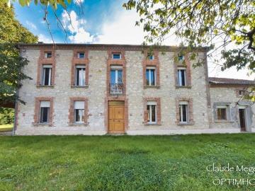 Maison 8 pièces 308 m²