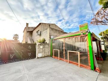 Maison 8 pièces 350 m²