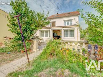 Maison 9 pièces 165 m²
