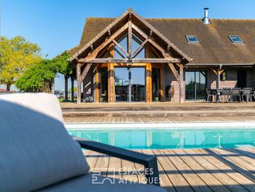 Maison avec piscine et jardin