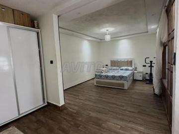 Maison à vendre à Ain Chq, rue Bagdad – 54m²
