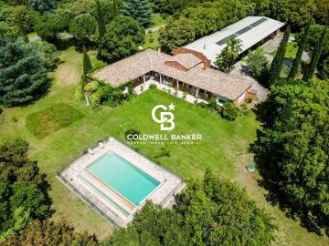 Maison de 10 pièces de luxe en vente à Pignan, Occitanie