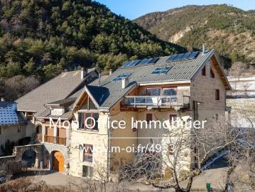 Maison de 13 chambres de luxe en vente à Réotier,...