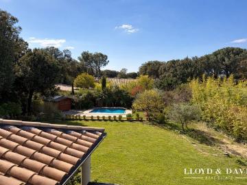 Maison de 7 pièces de luxe en vente à Uzès, Occitanie