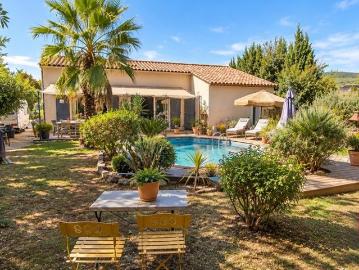 Maison de 4 pièces de luxe en vente à Draguignan, France