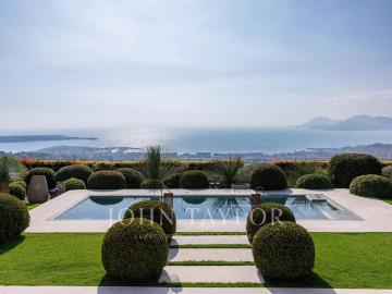 Maison de luxe de 5 pièces en location à Cannes, France