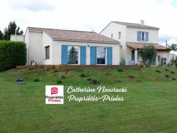 Maison de luxe de 7 pièces en vente à Aurel, France