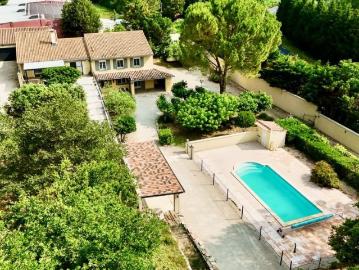 Maison de luxe de 8 pièces en vente à Vacqueyras,...