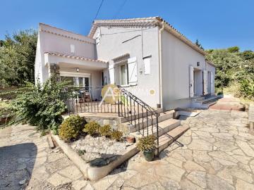 Maison de plain pied avec 4 chambres
