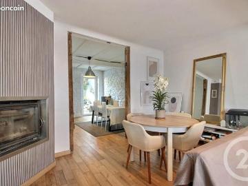 Maison de village 8 pièces 206 m²