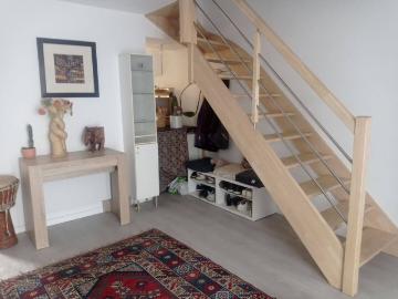 Maison de ville triplex proche toutes commodités meublée