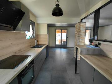 Maison familiale T5 avec jardin, au coeur de Tain...