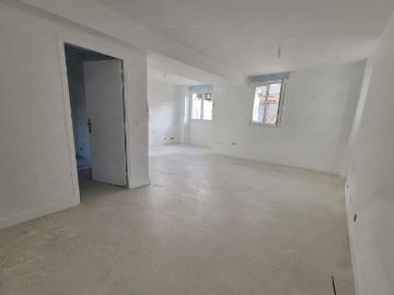 Maison individuelle avec 2 places de parking et petit jardin