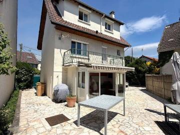 Maison Les Pavillons Sous Bois 5 pièce s 132.22 m2