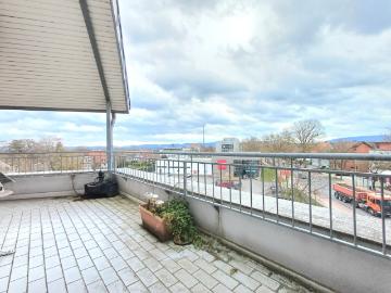 Maisonette Wohnung direkt am Kanal!