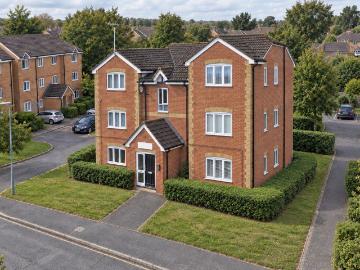 Maplin Park, Slough SL3, 1 bed flat to rent, £1,175 pcm...