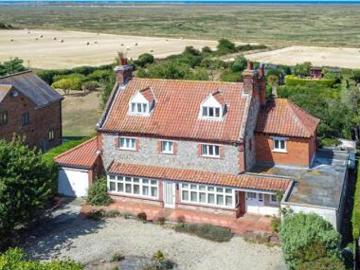 Marshbanks, Blakeney, 5 Bedroom Detached