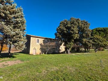 Mas 12 pièces 410 m²