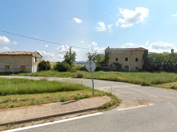 Masía en venta en Urraul Bajo. Casa y almacén en...