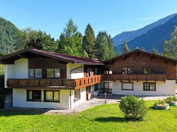 Mehrfamilienhaus mit 4 Einheiten in Erpfendorf 06796