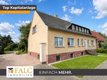 Mehrfamilienhaus mit vier Wohneinheiten und großem...