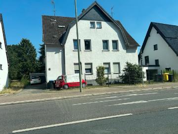 Mehrfamilienhaus